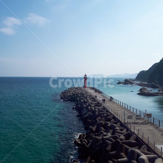 바다,등대,해변,파란하늘,가을,자연,풍경,nature,landscape,promontory,곶,water,물