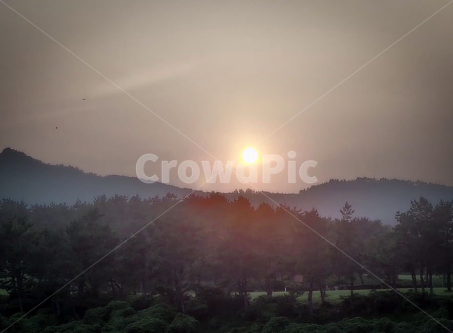 자연,풍경,산,노을,해질녘,빛,하늘,태양,햇빛,sunrise,sky,자연,풍경,nature,landscape,flare,플레어,light,outdoors,옥외,해돋이