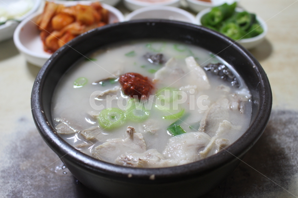 돼지국밥,부산음식,부산돼지국밥,순대국,국밥,음식,식재료,요리,food,cook,meal,dishes,food reserves,한식,한국음식,한국요리,korean food,korean dishes,korean meal,korean cook