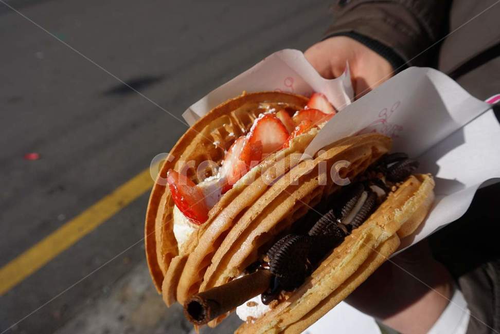 딸기,와플,초콜릿,waffle,strawberry,chocolate,음식,식재료,요리,food,cook,meal,dishes,food reserves,디저트,간식,후식,dessert,snack