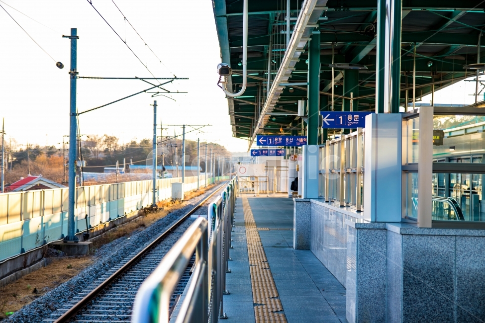 월롱역,LGD,출근길,겨울,전철,교통,교통수단,traffic,transportation