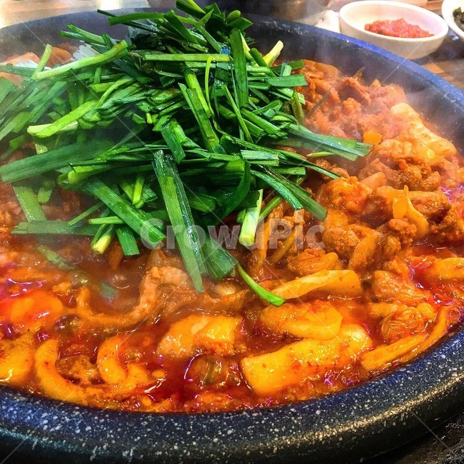 식사,meal,food,식품,요리,stew,스튜,오리불고기,불고기,부추,음식,고기,음식,식재료,요리,food,cook,meal,dishes,food reserves,한식,한국음식,한국요리,korean food,korean dishes,korean meal,korean cook
