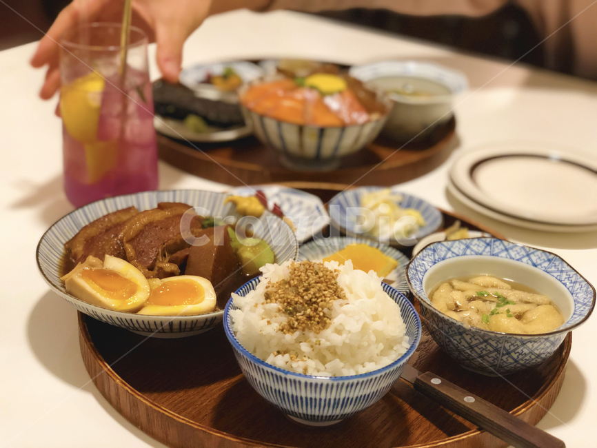 일본음식,japanesefood,돈부리,덮밥,일본식,연어덮밥,일본가정식,음식,식재료,요리,food,cook,meal,dishes,food reserves,일식,일본음식,일본요리,Japanese food,Japanese dishes,Japanese meal,Japanese cook