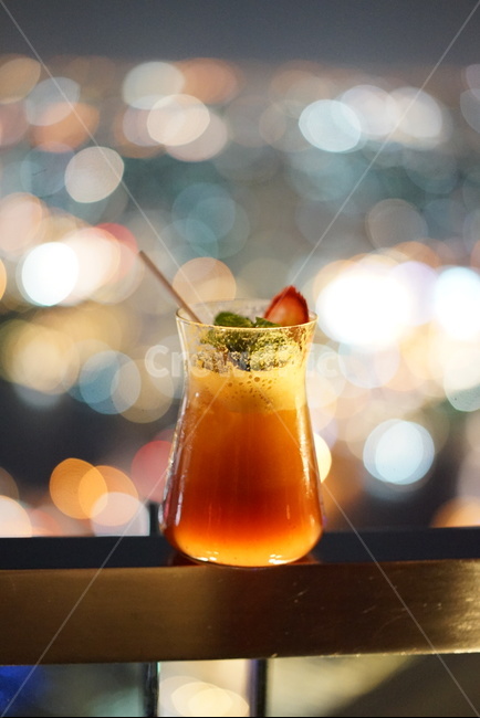 글래스,야경있는컵,예쁜컵,감성있는잔,분위기있는컵,음료수,drink,beverage,감성,sensible,feeling