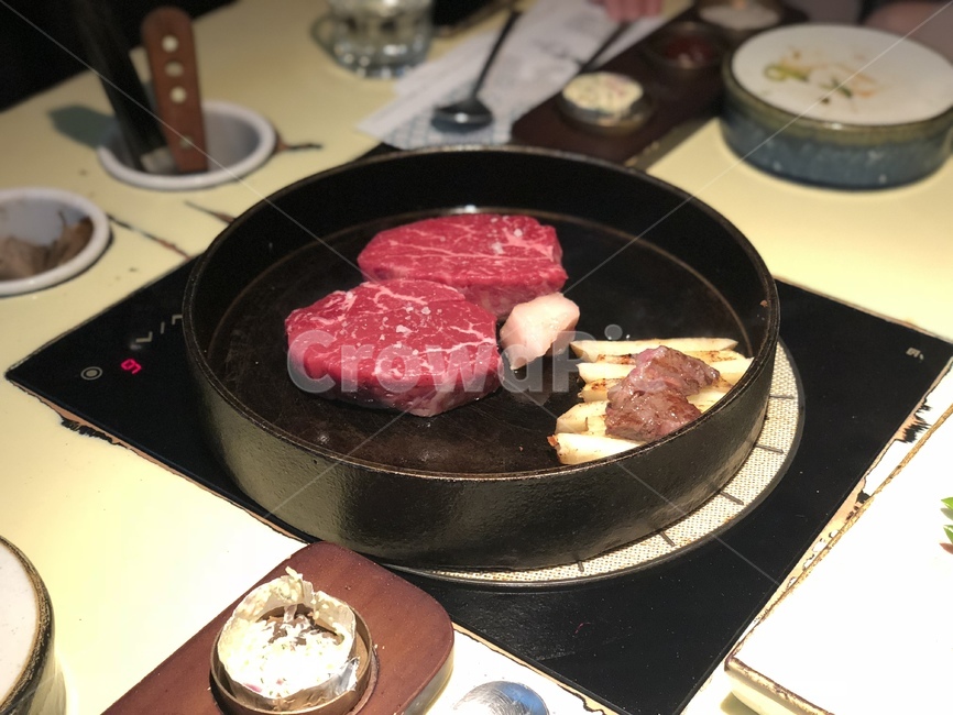 한식,소고기,등심,안심,한우,음식,식재료,요리,food,cook,meal,dishes,food reserves,육류,고기,meat