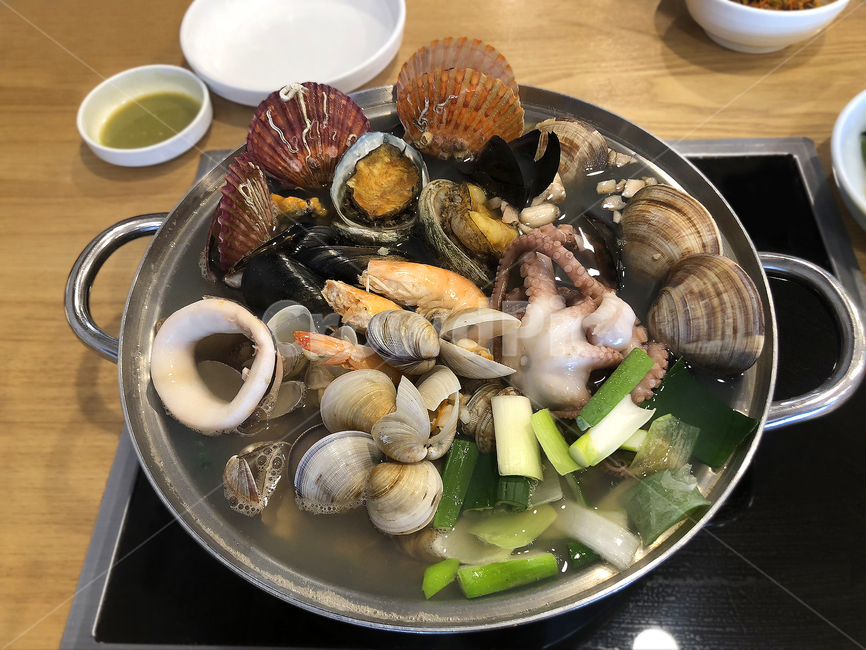 해물칼국수,해물,해물탕,음식,씨푸드,seafood,조개,가리비,낙지,탕,인덕션