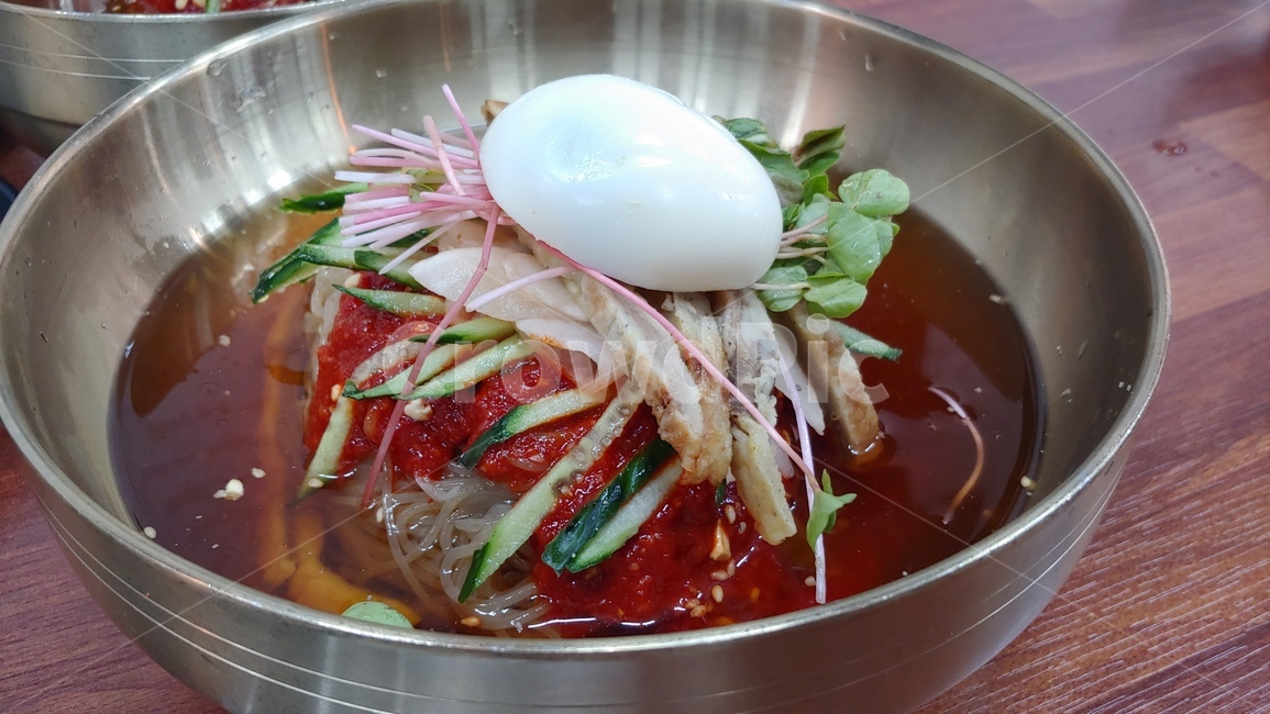 식사,요리,음식,부산밀면,부산대표음식