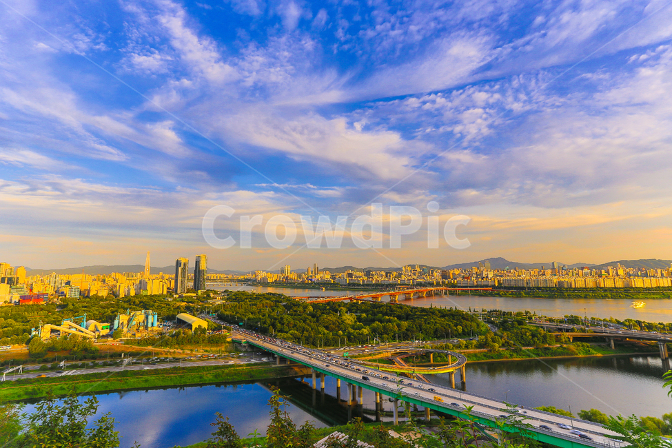 하늘,구름,한강,한강다리,응봉산,노을,파란하늘,다리,서울,도시,풍경,city,landscape,한국도시풍경,한국도시경관,korea cityscape,water,물,outdoors,옥외