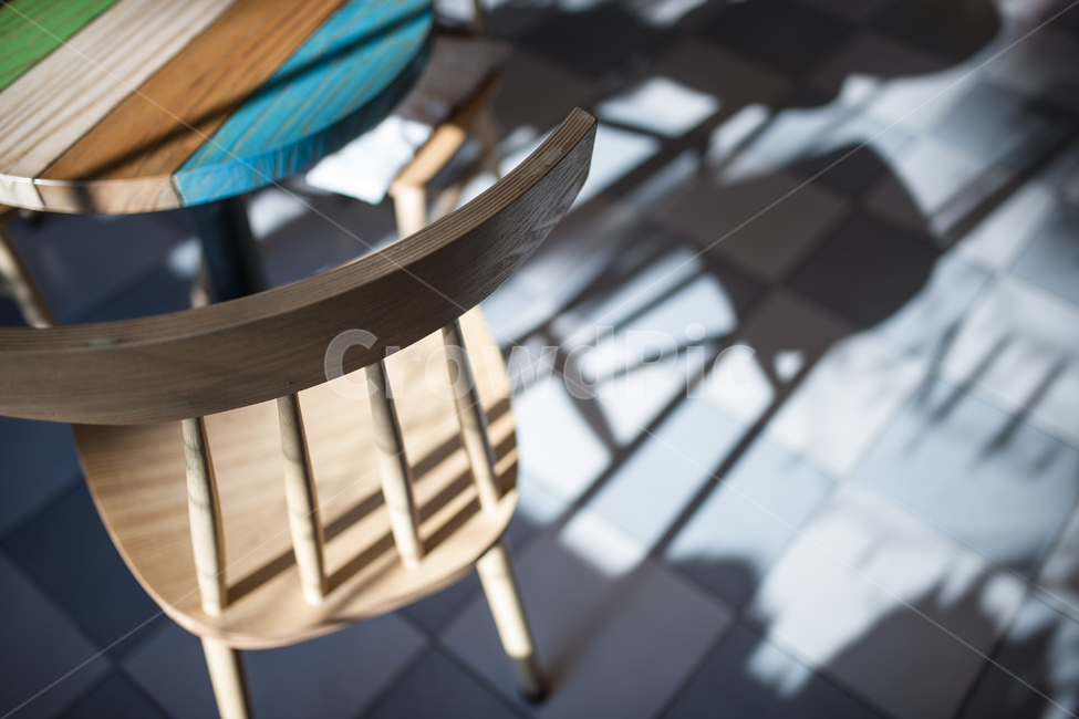의자,빛,그림자,햇빛,chair,감성,sensible,feeling,인테리어,실내디자인,interior design,사물,물건,오브젝트,thing,object,matter