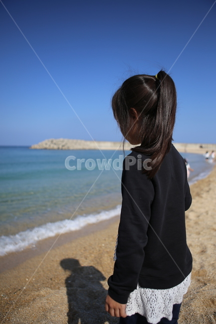 인물,바다,여자아이,옆모습,바닷가,사람,인물,인간,human,person,어린이,어린아이,child,children,kid