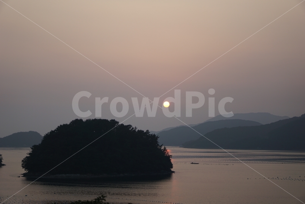 여행,travel,여행사진,국내여행,혼자여행,사진,배경사진,배경,이쁜사진,색감,색감좋은사진,통영,통영여행,노을전망대,일몰,노을,일몰사진,바다,풍경,풍경사진,자연,풍경,nature,landscape,outdoors,옥외,land,땅