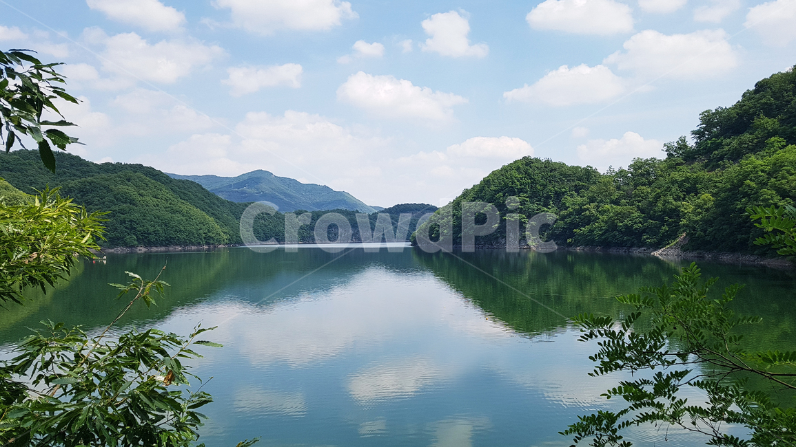 호수,하늘,경치,구름,물,산,나무,나뭇잎,풍경,전경,water,nature,outdoors,land,lake,자연,풍경,nature,landscape,옥외,땅