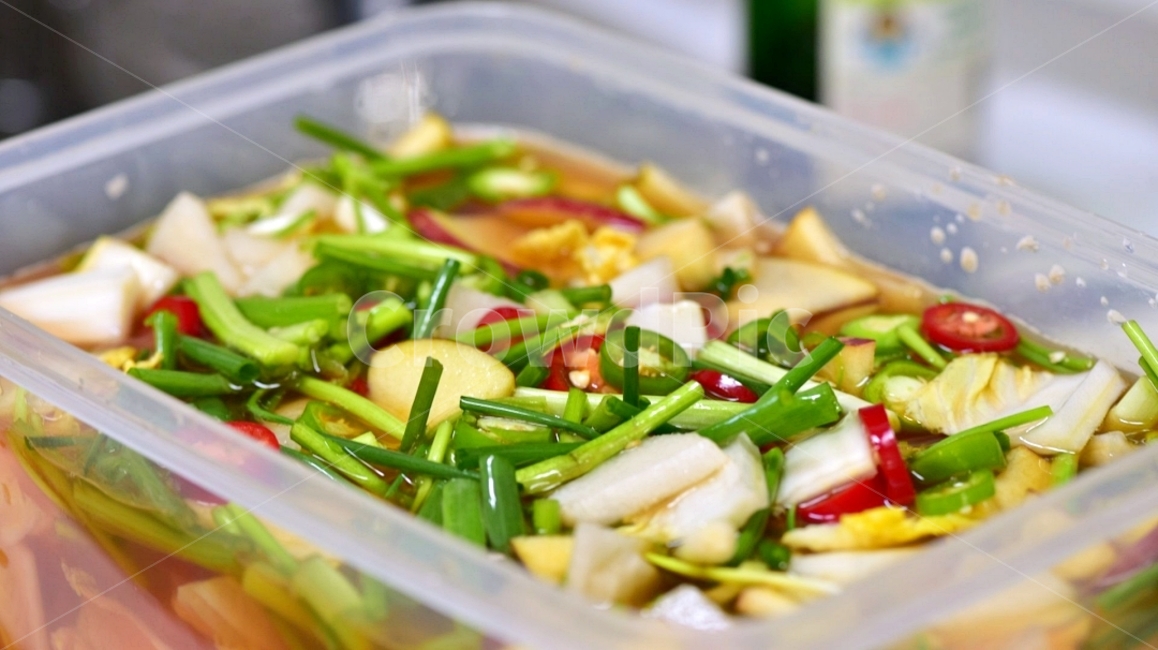 food,음식,요리,물김치,나박김치,음식,식재료,요리,food,cook,meal,dishes,food reserves,한식,한국음식,한국요리,korean food,korean dishes,korean meal,korean cook