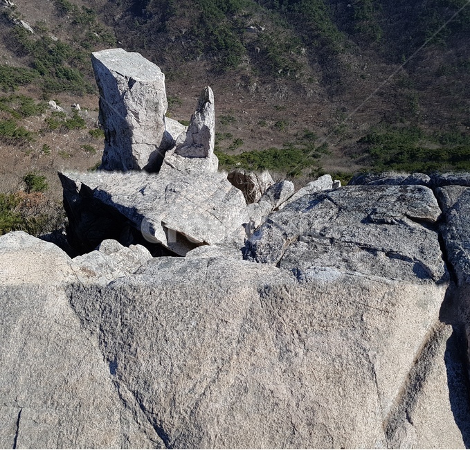 산,자연,금정산,바위,mountain,rock,outdoors,바위산,rockymountain