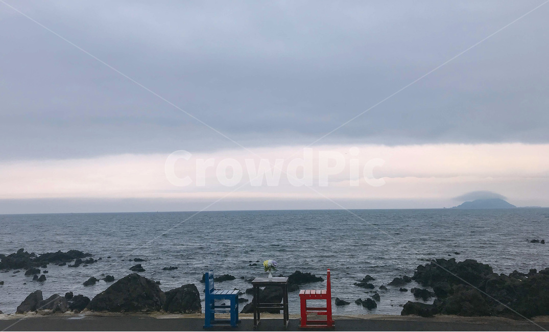 바다,제주도,테이블,레스토랑,저녁,식사,의자,넓은바다,바다배경,오션뷰,저녁식사,식당,음식점,분위기,해변,자리,파노라마,파노라마뷰,배경화면,바다레스토랑,해변레스토랑,노을,야외식당,야외테이블,야외,outdoors,ocean,jejudo,table,restaurant,dinner,outdoordinner,oceanview,데이트