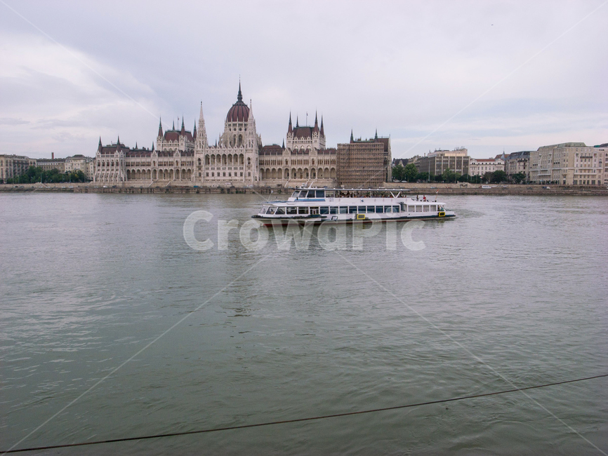 헝가리,부다페스트,국회의사당,두나강,유람선,budapest,hungary,parliament,boat,cruise,랜드마크,landmark,tourist attraction,해외,외국,세계,foreign,oversea,world,세계랜드마크,해외랜드마크,외국랜드마크,world landmark,world tourist attraction,transportation,교통,보트,vehicle,차량,watercraft,선박