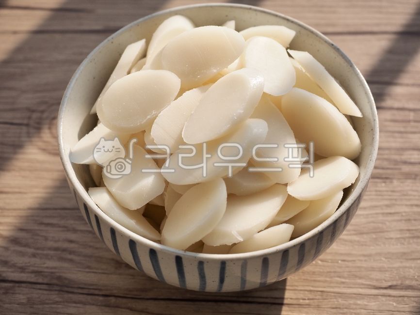 떡국떡,가래떡,한국음식,식품,한식,한국문화,한국,음식문화,전통음식,설날,음식,설날음식,명절,명절음식,떡,koreanfood,food,traditionfood,ricecake