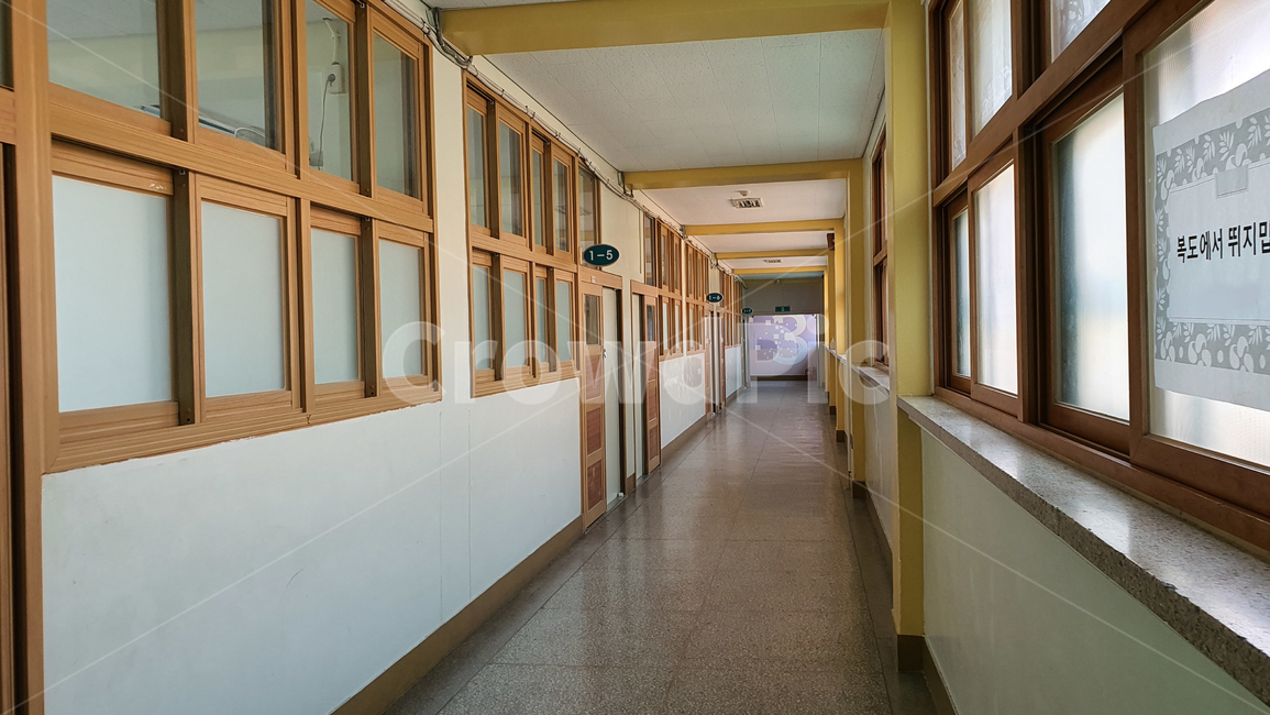 flooring, 학교, 교실, school, 바닥, 사진,이미지,일러스트,캘리그라피 - pb이로작가