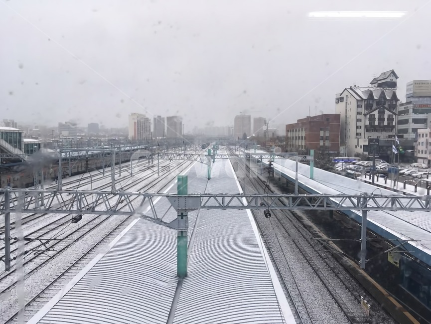 눈,지하철역,흰색,겨울,snow,snowy,station,white,winter