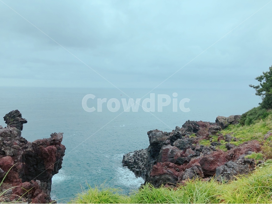 제주도,바다,여름,주상절리,경치,자연,풍경,nature,landscape,한국자연풍경,한국자연경관,korea nature landscape,제주도,jeju,jeju island,promontory,곶,outdoors,옥외,cliff,낭떠러지