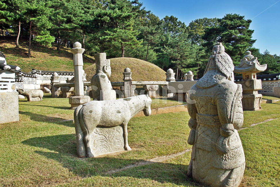 명릉,서오릉,숙종,인현왕후,조선시대,왕릉,석물,장명등,조선왕릉,무인석