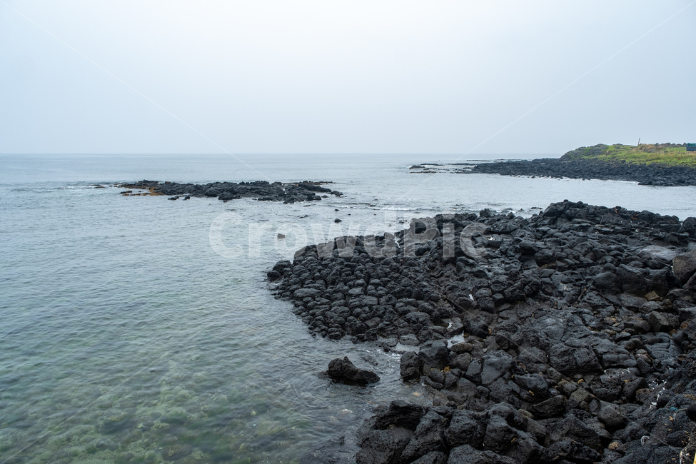 제주,제주도,비양도,우도,바다,바닷가,해안가,돌,검은돌,해변,제주바다,nature,jeju,sea,water,outdoor,자연,풍경,nature,landscape,제주도,jeju,jeju island,promontory,곶