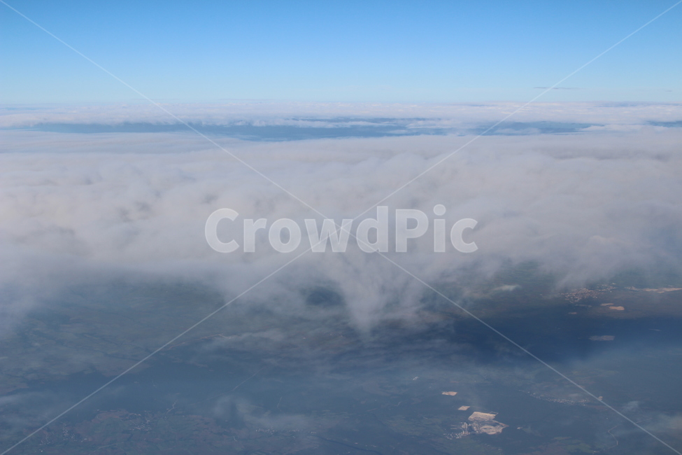 cloud,sky,airplane,Scenery outside the plane,Outside the airplane window