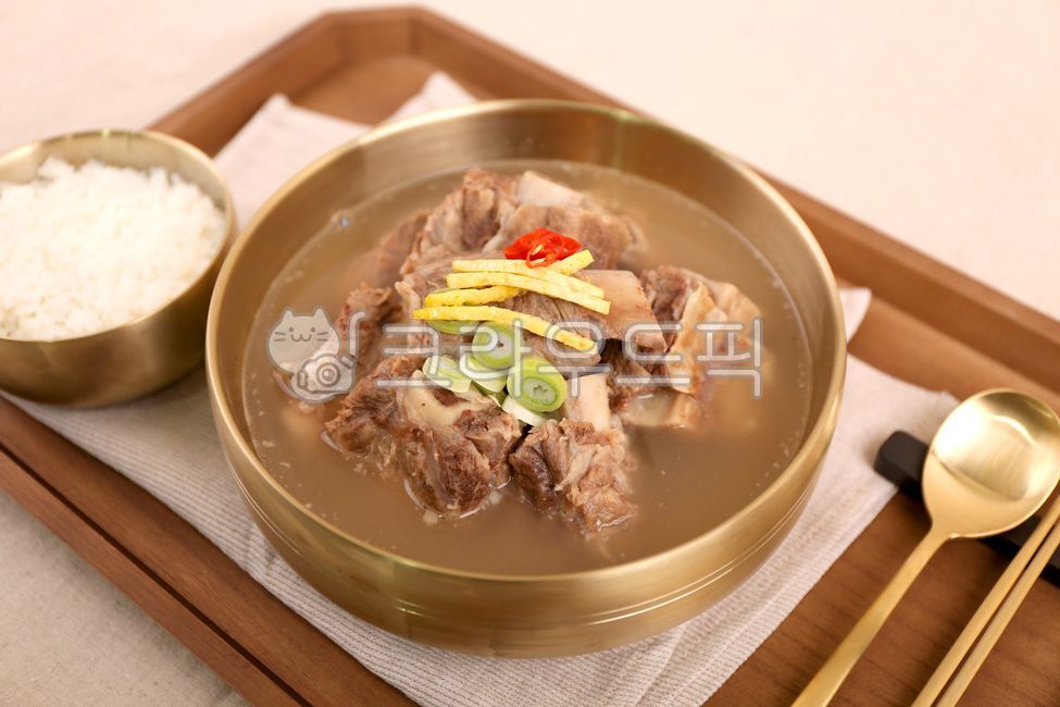 갈비탕,탕,국물,국물요리,육수,탕류,국물류,집밥,한식,한류,밑반찬,반찬,k푸드