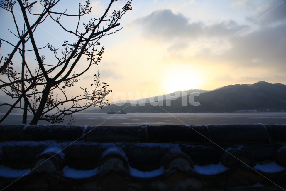 풍경,아침,일출,여행,설경,여명,겨울,계절,winter,season,자연,풍경,nature,landscape,한국자연풍경,한국자연경관,korea nature landscape,한국전통,한국문화,korean traditional,korean culture,건축물,건물외관,exterior,building,structure,architecture,construction