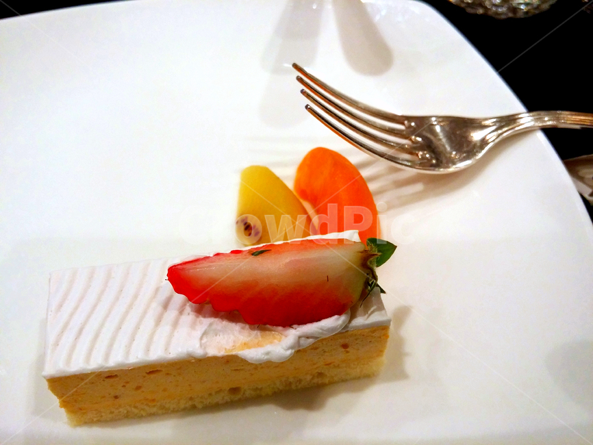 음식,포크,접시,디저트,케잌,딸기,과일,folk,plate,food,cake,fruit,strawberry,dessert