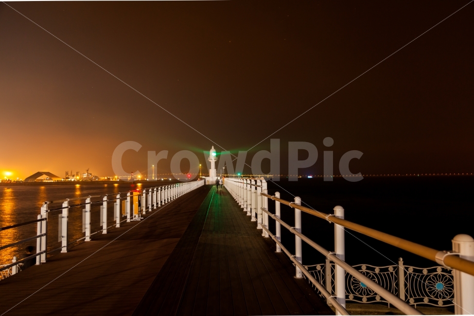 항구,석양,밤,등대,바다,마을,인천,월미도,여명,water,harbor,business,city,town,light,lighthouse,sea,beacon,landmark,navigation,sunset,ocean,sunrise,silhouette,view,nature,sky,night,island,landscape,evening,cloud,background,morning,wave,beautiful,beach,cloudy,beam,등대,lighthouse,야경,밤,풍경,nightscape,night,landscape,물,railing,난간,waterfront,워터 프론트,banister,handrail,port,포트,pier,교각