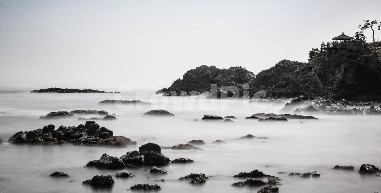 경주시,양남,주상절리,바다,동해,바위,자연,풍경,nature,landscape,한국자연풍경,한국자연경관,korea nature landscape,흑백,모노톤,monochrome,black and white,promontory,곶