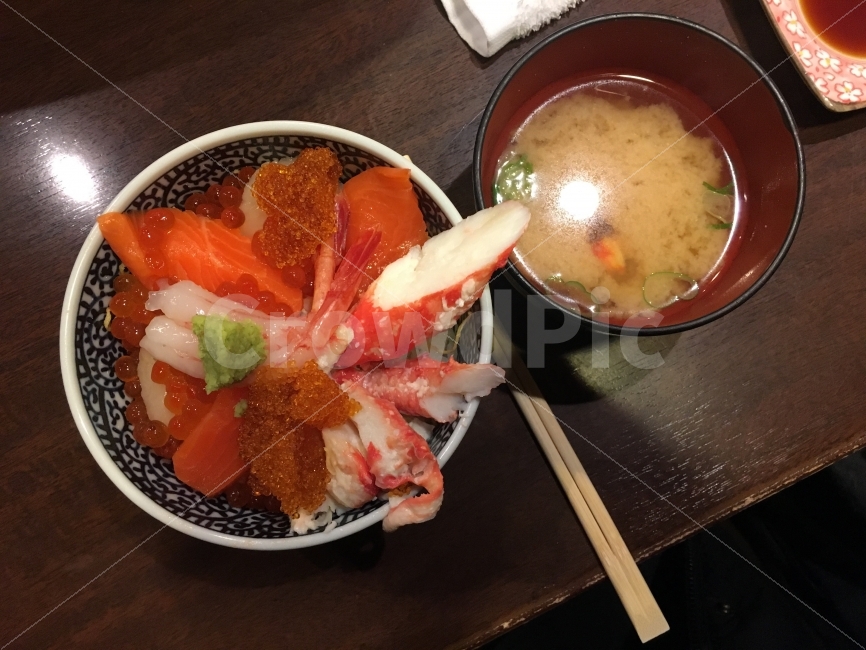 카이센동,음식,식사,식당,오타루,홋카이도,북해도,일본,아시아,food,meal,restaurant,otaru,hokkaido,japan,asia,음식,식재료,요리,food,cook,meal,dishes,food reserves,수산물,해산물,fishery products,seafood,일식,일본음식,일본요리,Japanese food,Japanese dishes,Japanese meal,Japanese cook
