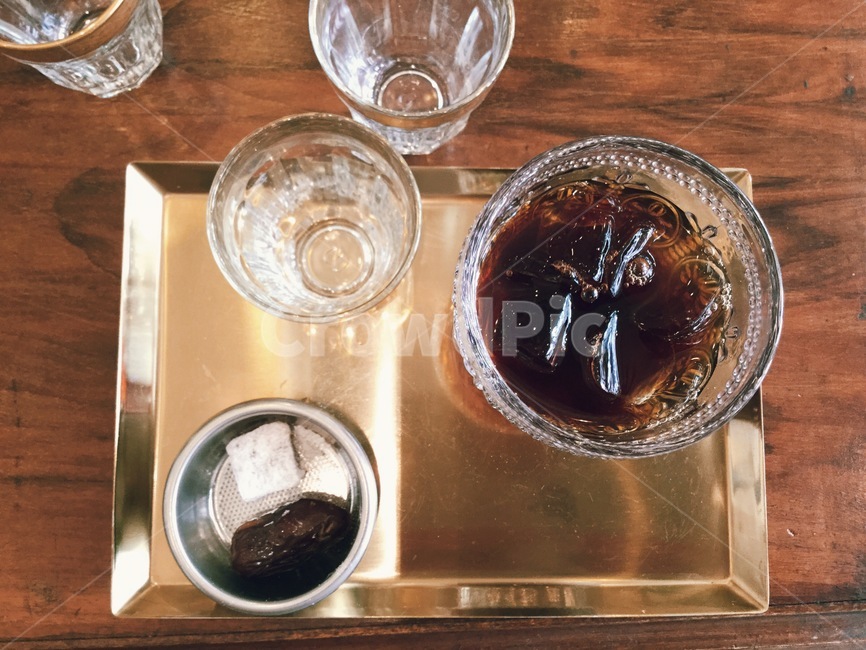 커피,아이스커피,얼음,음료,음식,coffe,카페,아이스아메리카노,아메리카노