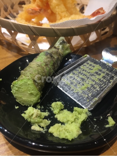 와사비,고추냉이,강판,초록색,단맛