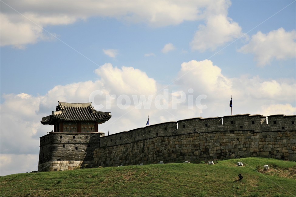 수원,화성,수원성,가을,하늘,구름,한국전통,한국문화,korean traditional,korean culture,랜드마크,landmark,tourist attraction,한국랜드마크,한국관광지,한국명소,korea landmark,korea tourist attraction