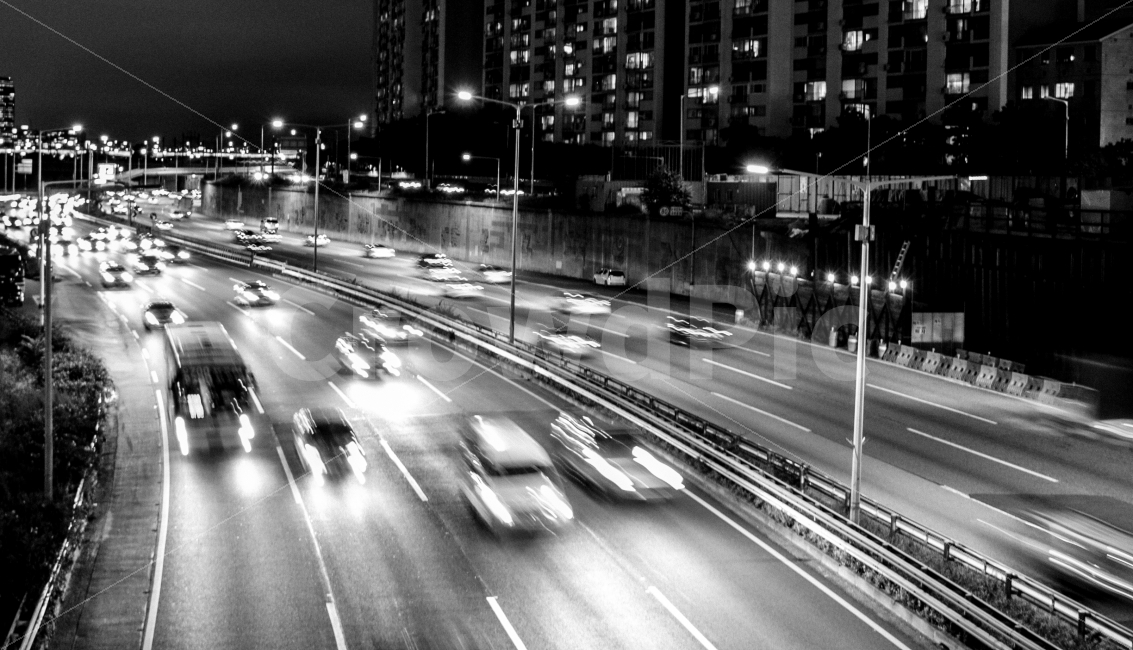 서울,야경,고속도로,자동차,감성,빛,도로,korea,seoul,night,highway,도시,풍경,city,landscape,교통,교통수단,traffic,transportation,야경,밤,nightscape,night,흑백,모노톤,monochrome,black and white,road,automobile,car,차,vehicle,차량,freeway,고속 도로