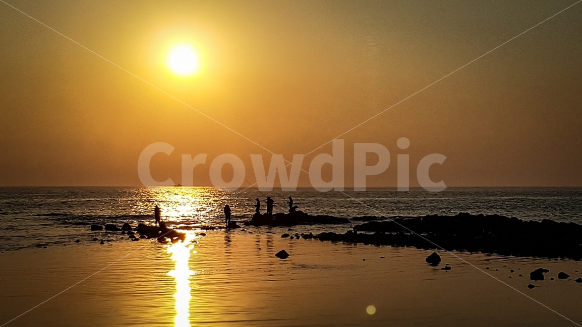 일몰,바다,석양,낚시,제주도,노을,자연,풍경,nature,landscape,사람,인물,인간,human,person,스포츠,레저,운동,sports,leisure,exercise,outdoors,옥외,light,빛,flare,플레어,sunlight,햇빛,sky,하늘,sunset,dawn,새벽,dusk,황혼,red sky,붉은 하늘