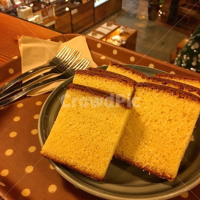 빵,food,fork,포크,cornbread,bread,cutlery,콘브레드,카스타드,제과,식품,카페,cafe,음식,식재료,요리,food,cook,meal,dishes,food reserves,빵,bread,디저트,간식,후식,dessert,snack