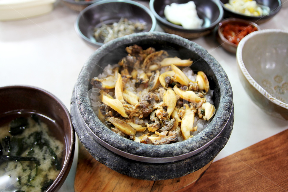 전복돌솥밥,전복,밥,음식,외식,여행음식,음식,식재료,요리,food,cook,meal,dishes,food reserves,한식,한국음식,한국요리,korean food,korean dishes,korean meal,korean cook