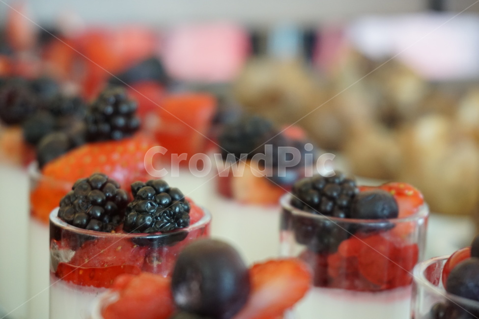 딸기,디저트,푸딩,요리,봄,음식,식재료,요리,food,cook,meal,dishes,food reserves,과일,열매,fruit,감성,sensible,feeling