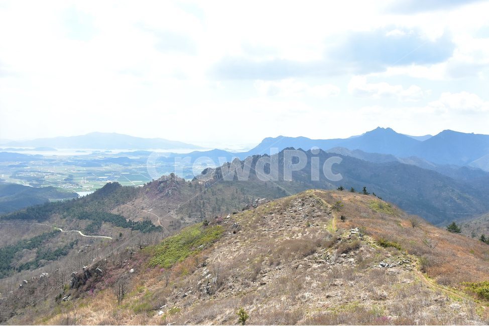 주작산,덕룡산,종주,진달래,풍경,기암,바위,비경,봄풍경,진달래꽃,강진,명산,산행,등산,마운틴,힐링,mountain,landscape,자연,natural,자연,풍경,nature,landscape,한국자연풍경,한국자연경관,korea nature landscape,outdoors,옥외,hill,언덕