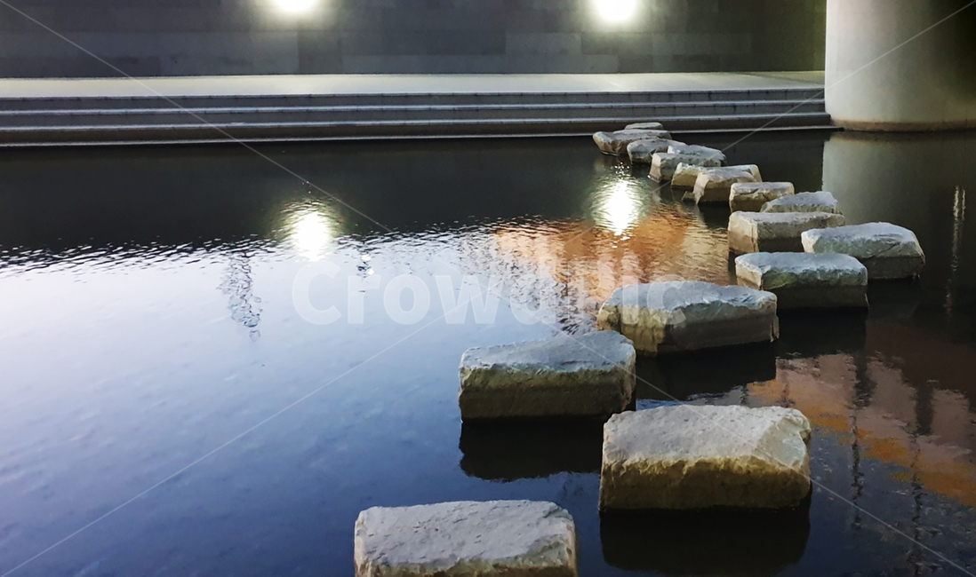 강가,돌,다리,저녁,물,도시,풍경,city,landscape