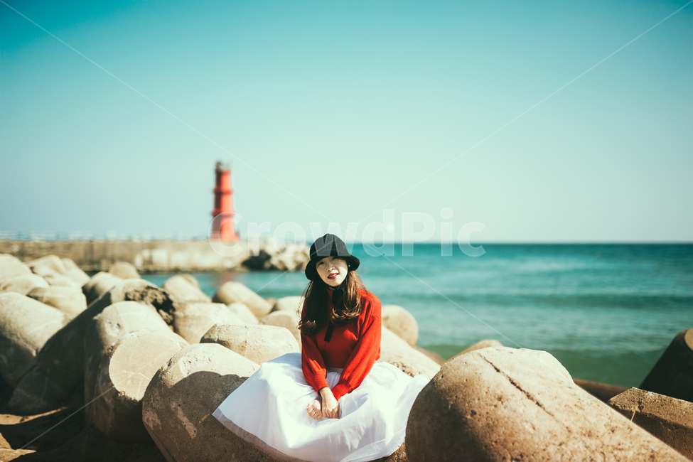 등대,바다,파도,새벽,아침,사람,인물,인간,human,person,여성,여자,woman,female,lady,감성,sensible,feeling