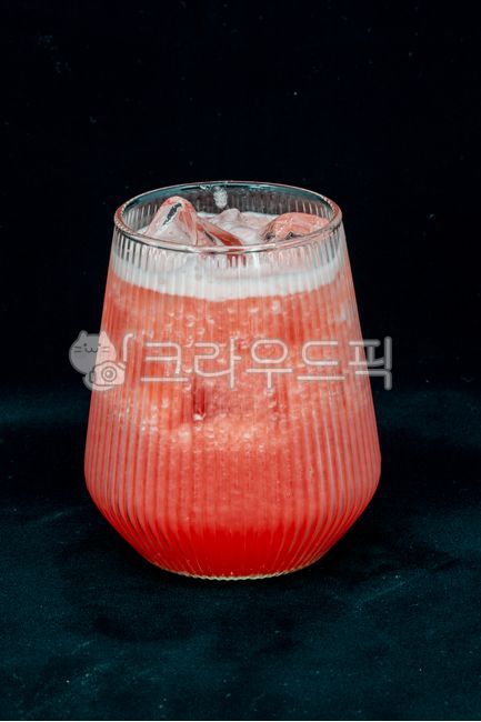 땡모반,여름음료,수박주스,카페메뉴,커피메뉴,시원한음료,아이스티,에이드,카페이미지,커피이미지