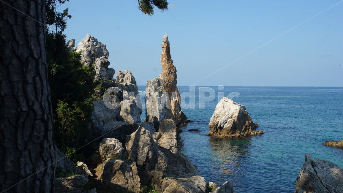 추암,촛대바위,바다,수평선,바람,자연,풍경,nature,landscape,한국자연풍경,한국자연경관,korea nature landscape,promontory,곶,rock,록