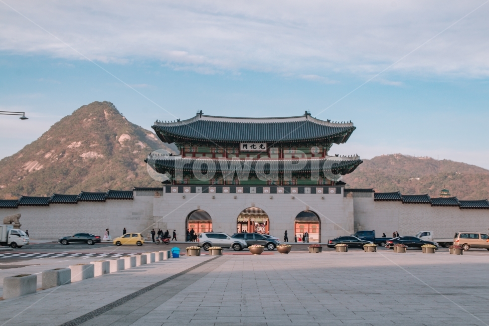 seoul,Gyeongbokgung,korea,Korean,koreatraditional,Gwanghwamun,autumn,korealandmark,landmark