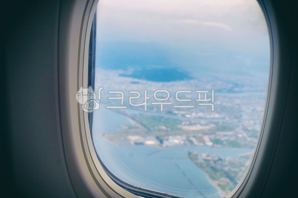 비행기,비행기창문,구름,여행,휴가,항공샷,traveling,vacation,trip,항공사진,비행기창,비행기창가,창밖풍경,감성사진,항공기,항공기창문,항공기창,창문,window,airplane