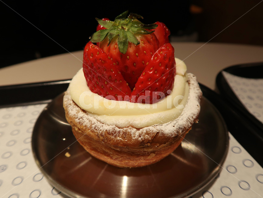 딸기,딸기타르트,strawberry,타르트,디저트,dessert,tart,크림치즈,크림치즈딸기타르트,달콤,음식,food,빨강,red