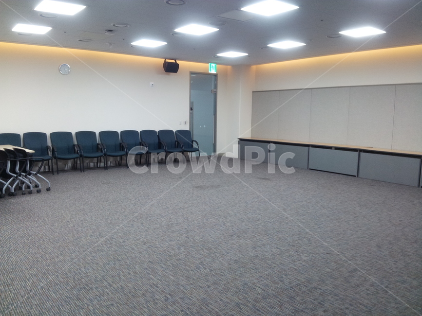 room,chair,의자,회의실,대기실,waitingroom
